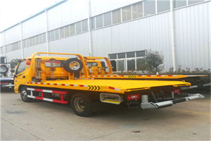 永清附近拖车救援搭电